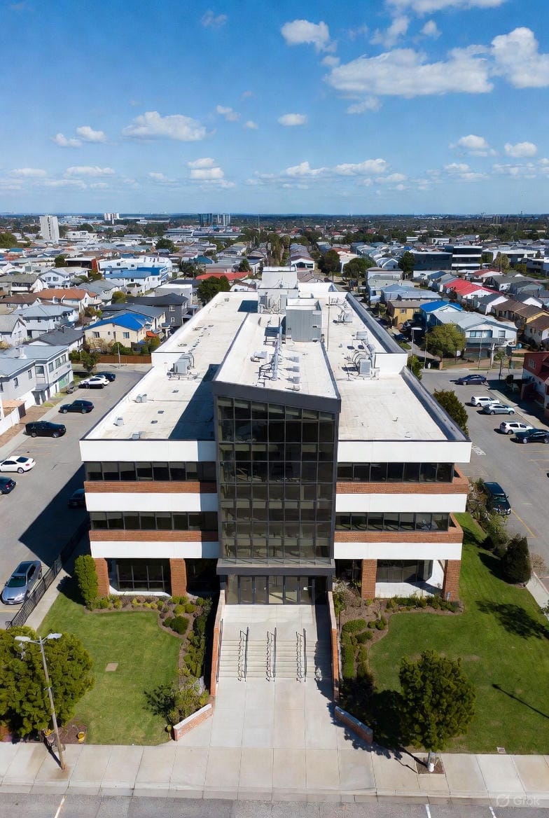 Erhvervsejendomme vs. Boligudlejning: De vigtigste forskelle